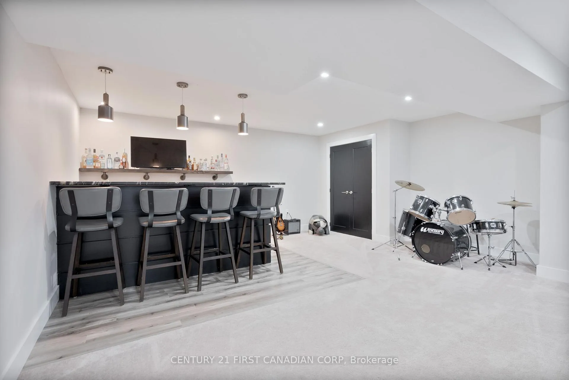 Photo 28 of 443 MacDonald Street, Strathroy-Caradoc, NE — HOMEH