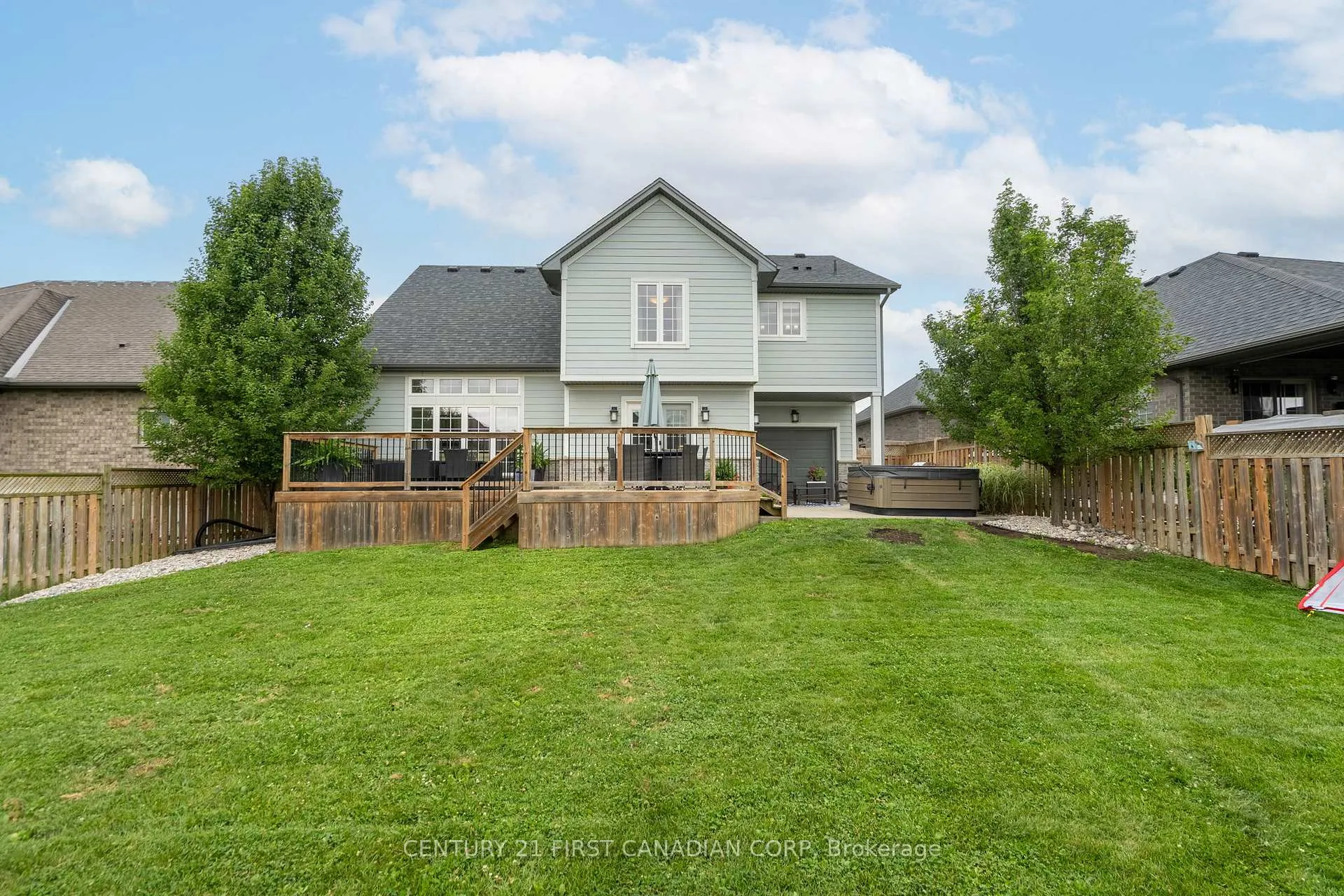 Photo 39 of 443 MacDonald Street, Strathroy-Caradoc, NE — HOMEH