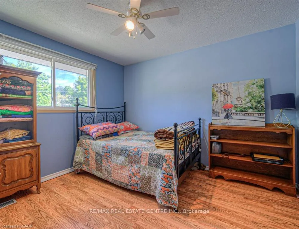 Photo 26 of 164 Green Valley Drive, Kitchener — HOMEH