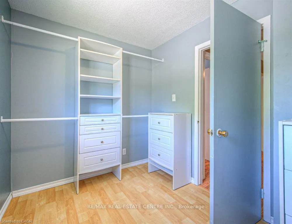 Photo 27 of 164 Green Valley Drive, Kitchener — HOMEH