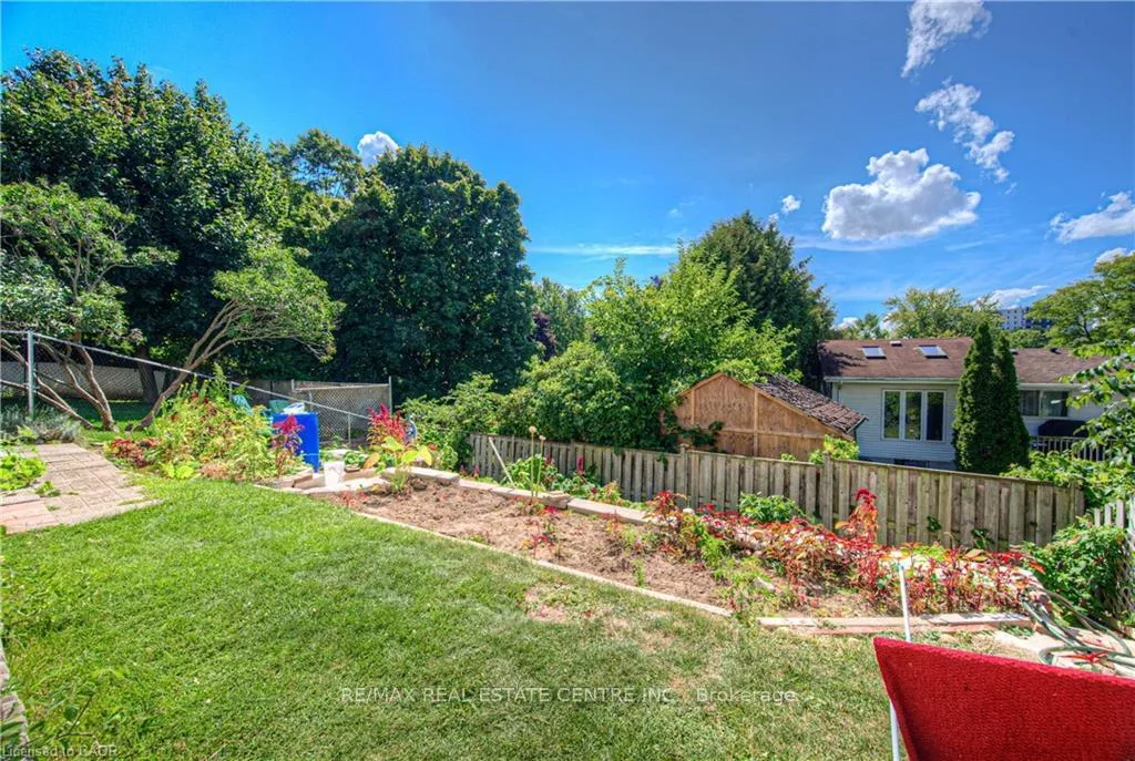 Photo 32 of 164 Green Valley Drive, Kitchener — HOMEH