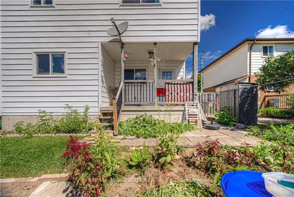 Photo 34 of 164 Green Valley Drive, Kitchener — HOMEH