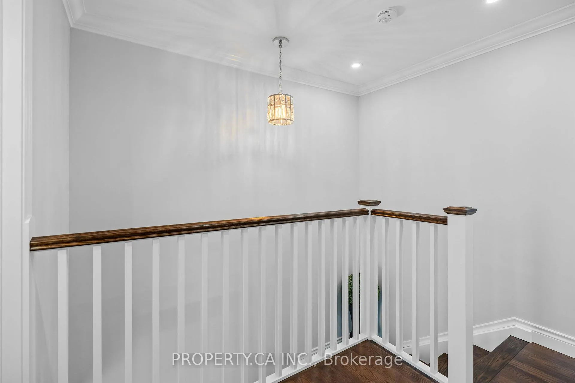 Photo 26 of 72 Martha Street, Hamilton, McQuesten — HOMEH