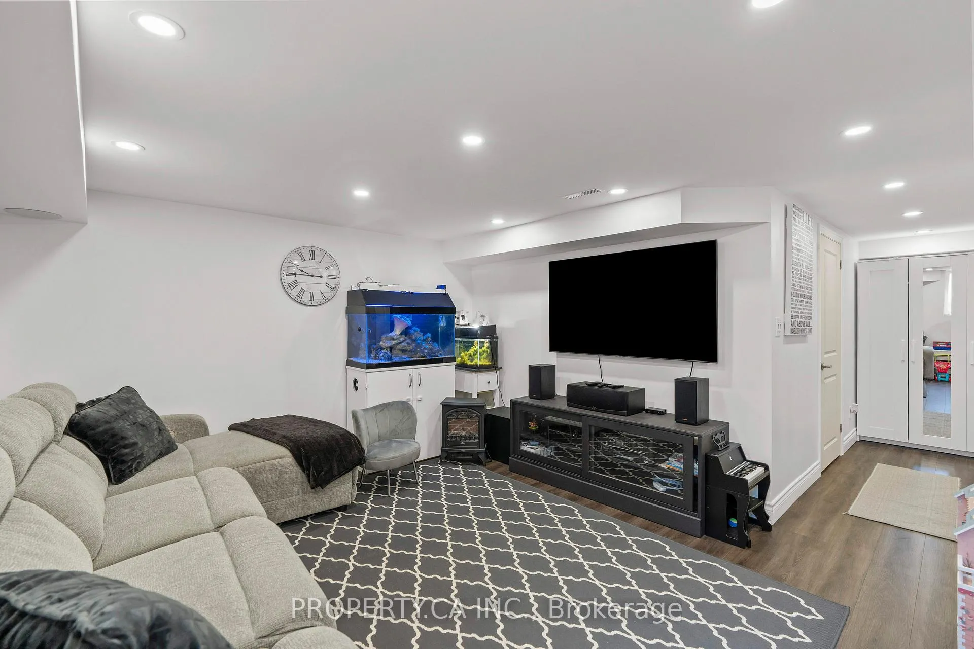 Photo 30 of 72 Martha Street, Hamilton, McQuesten — HOMEH