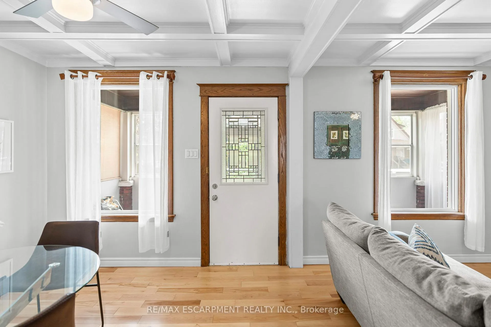 Photo 6 of 86 Graham Avenue S, Hamilton, Delta — HOMEH