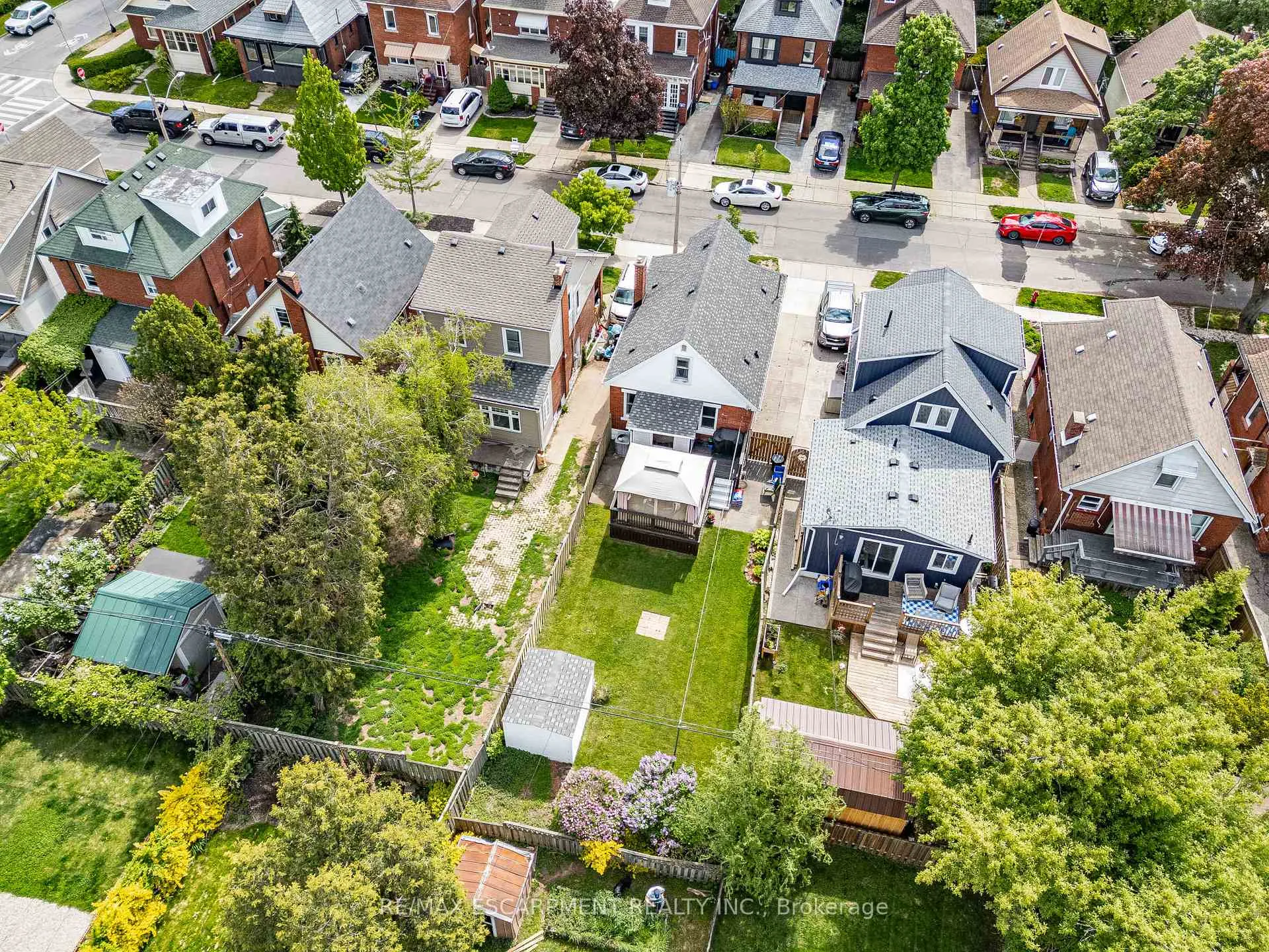 Photo 48 of 86 Graham Avenue S, Hamilton, Delta — HOMEH