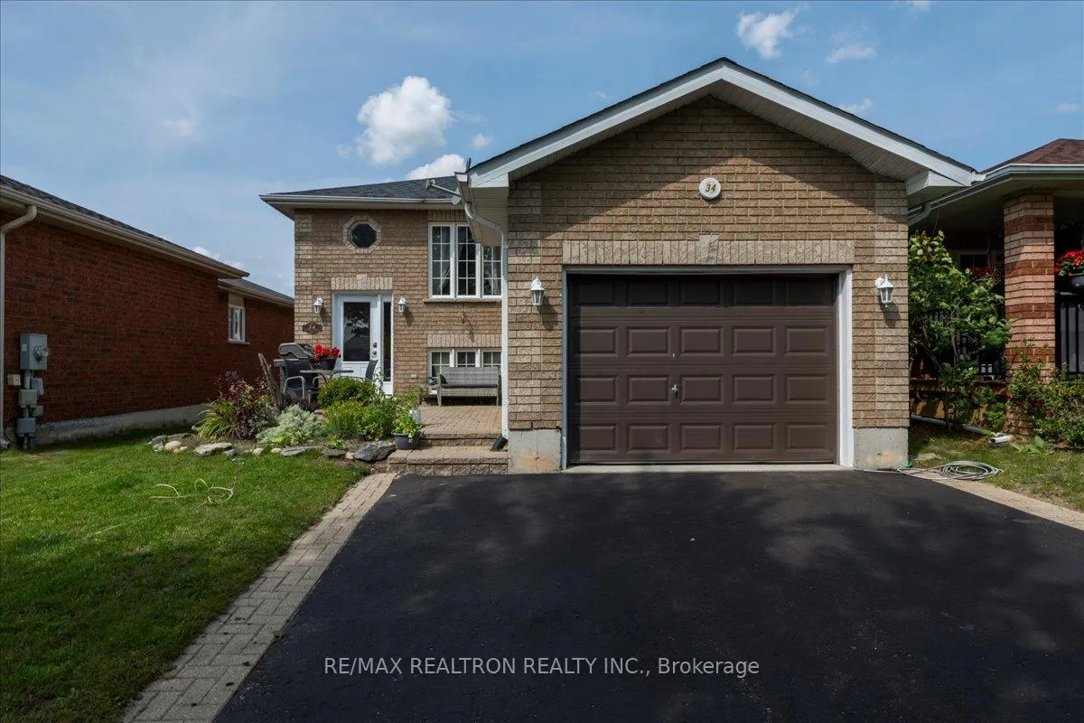 Photo 25 of 34 Butternut Drive, Barrie, Holly — HOMEH