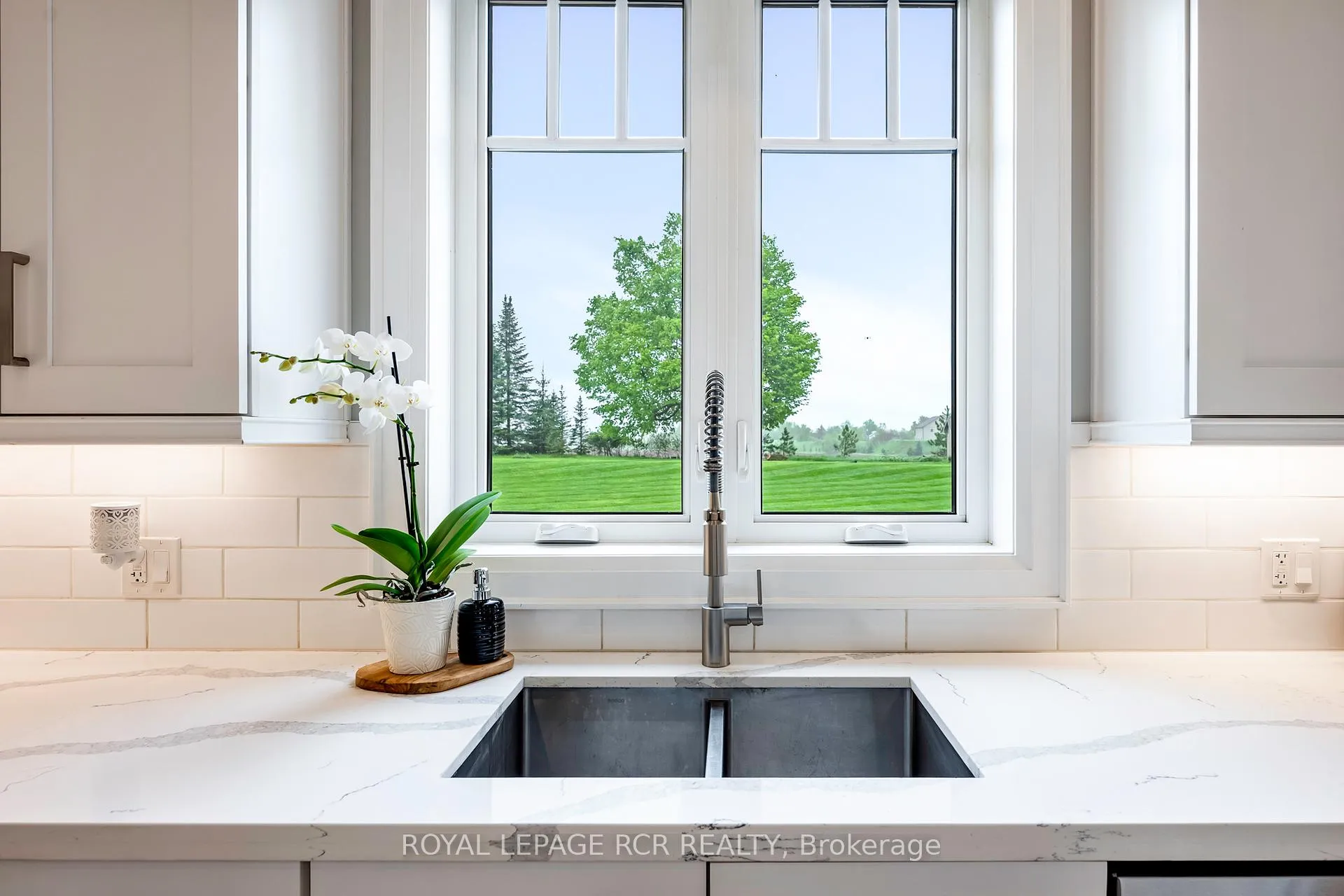 Photo 10 of 23A Madill Drive, Mono, Rural Mono — HOMEH
