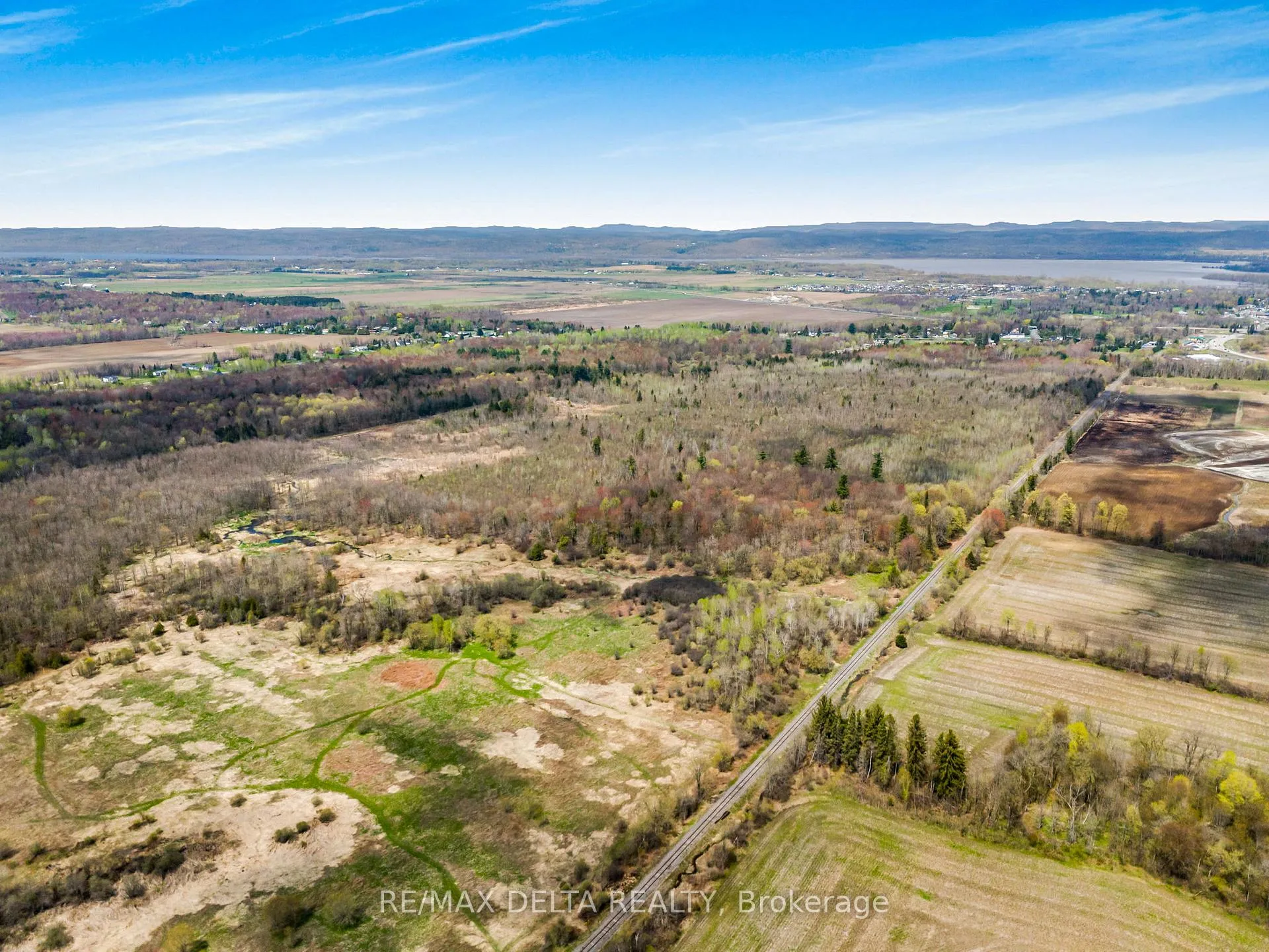 Photo 6 of 00 Greenlane Rd Acres, Champlain, Champlain Twp — HOMEH