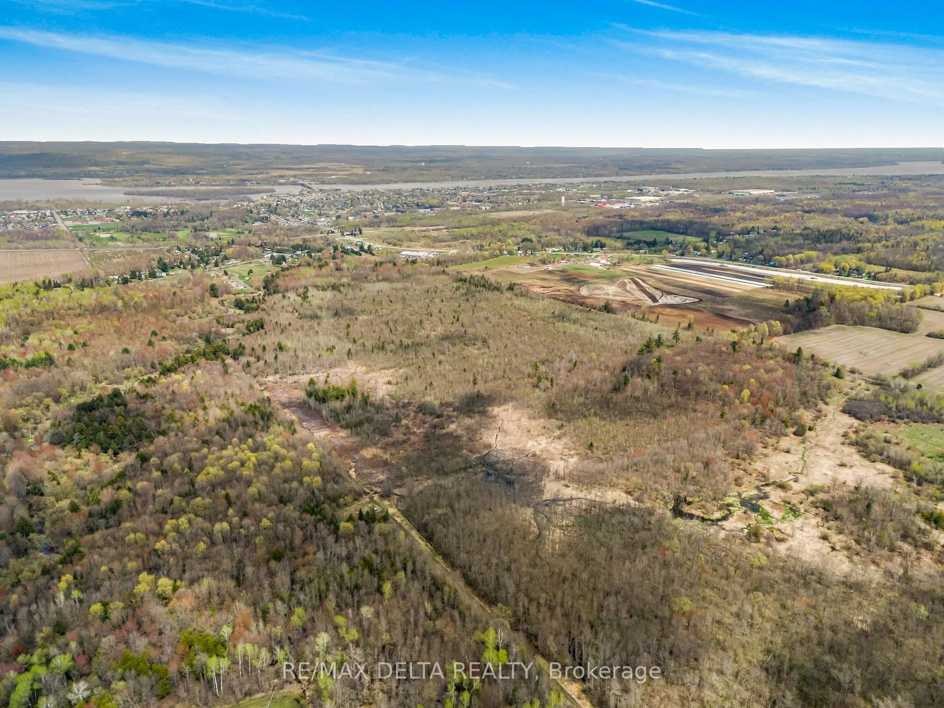 Photo 7 of 00 Greenlane Rd Acres, Champlain, Champlain Twp — HOMEH