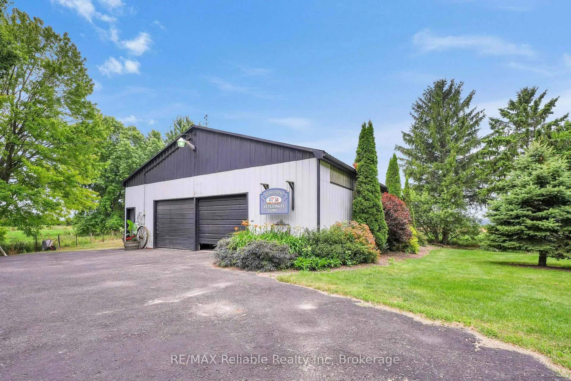 Photo 8 of 41541 Huron Road, Huron East, Seaforth — HOMEH