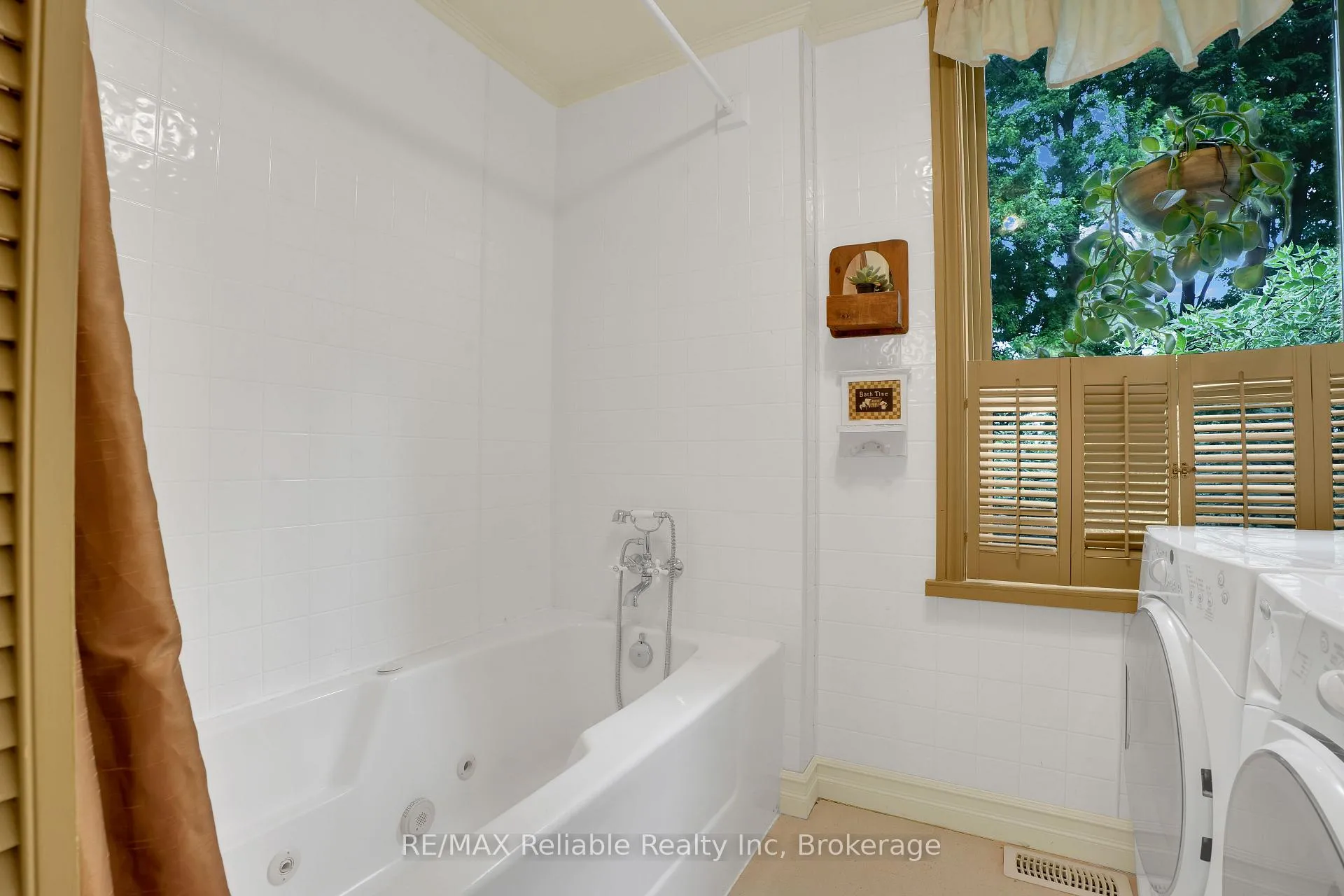 Photo 22 of 41541 Huron Road, Huron East, Seaforth — HOMEH