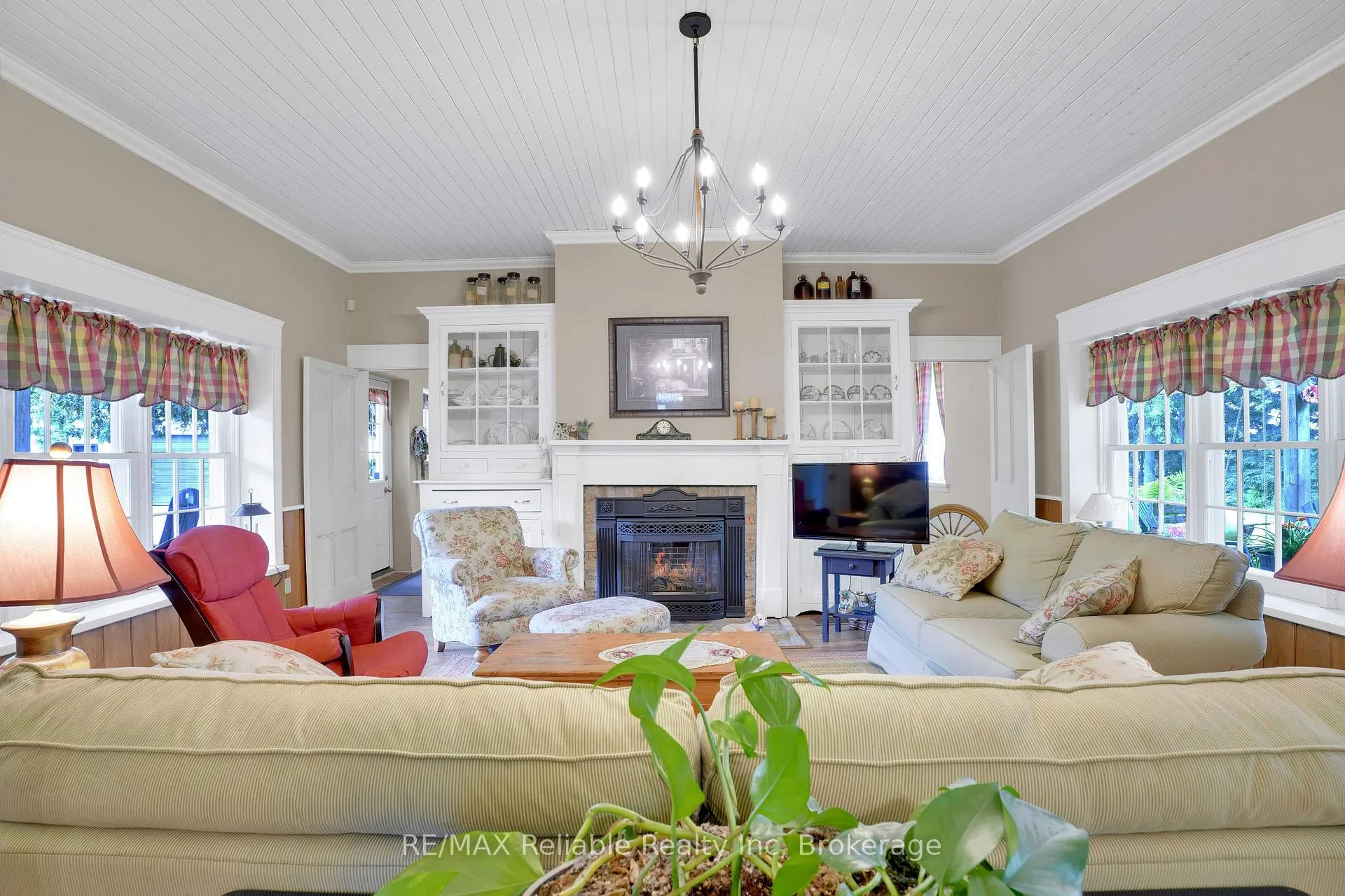 Photo 23 of 41541 Huron Road, Huron East, Seaforth — HOMEH