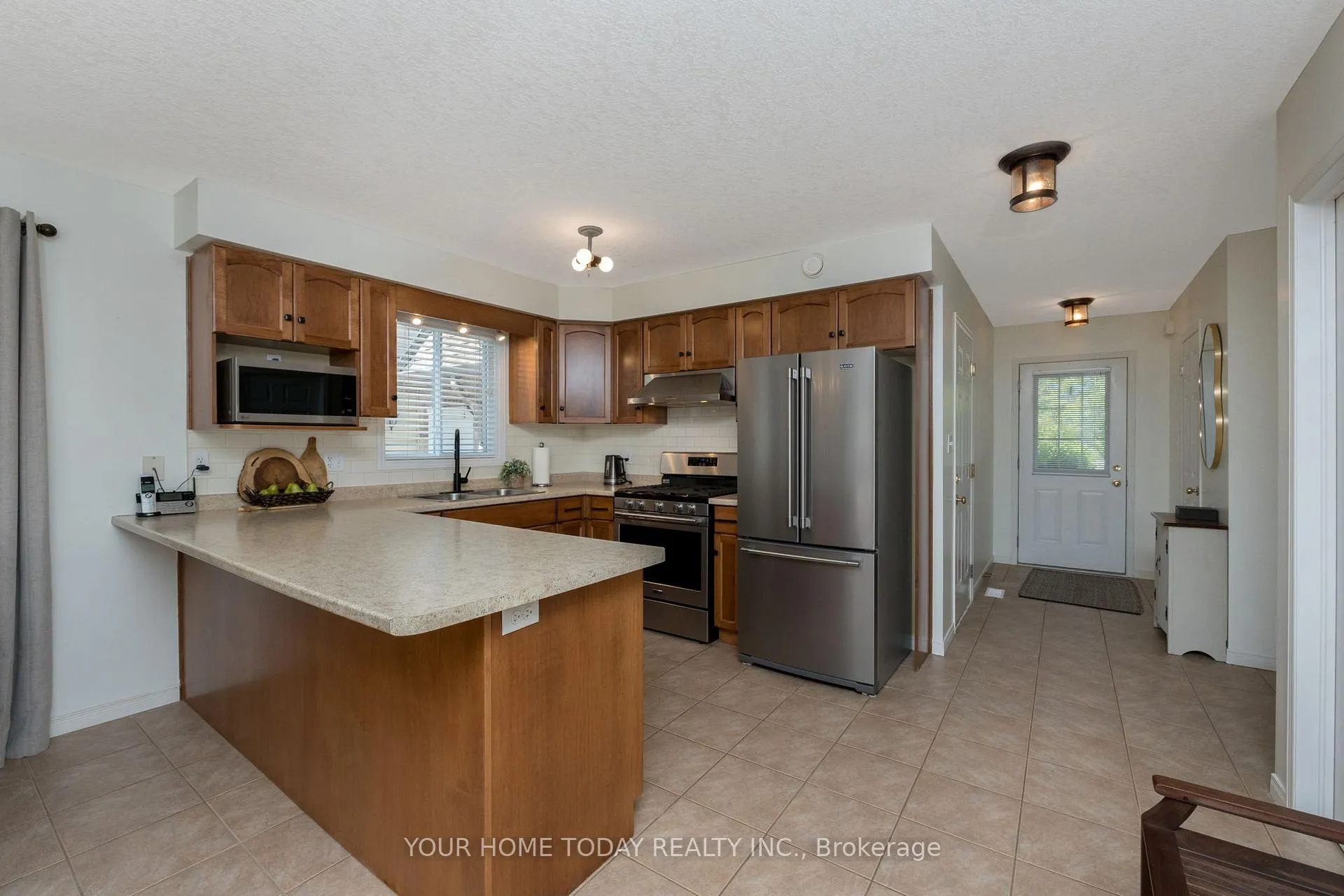 Photo 11 of 178 Severn Drive, Guelph, Grange Road — HOMEH