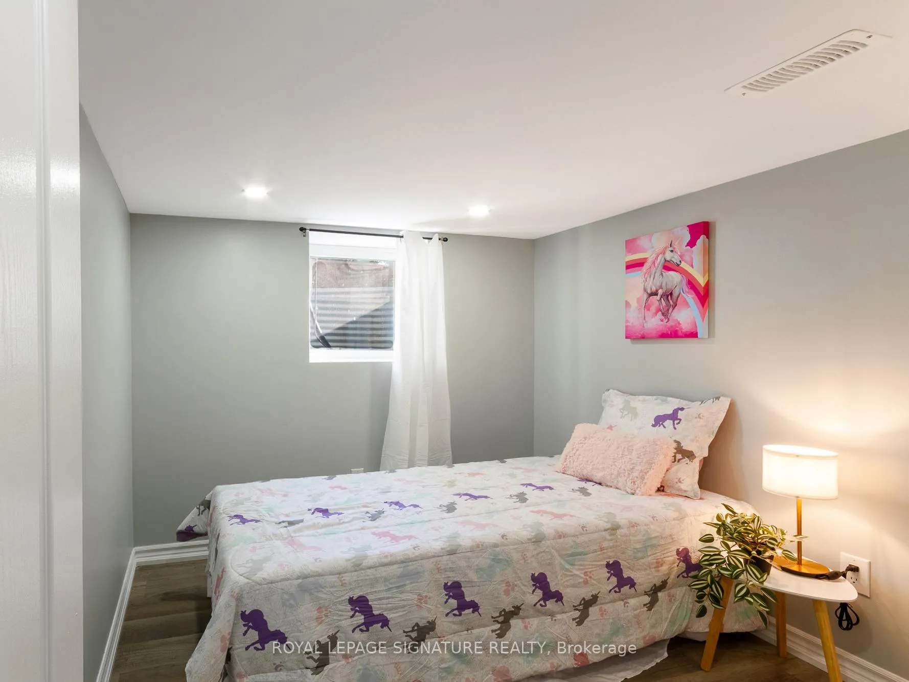 Photo 33 of 66 Niagara Road, Kitchener — HOMEH