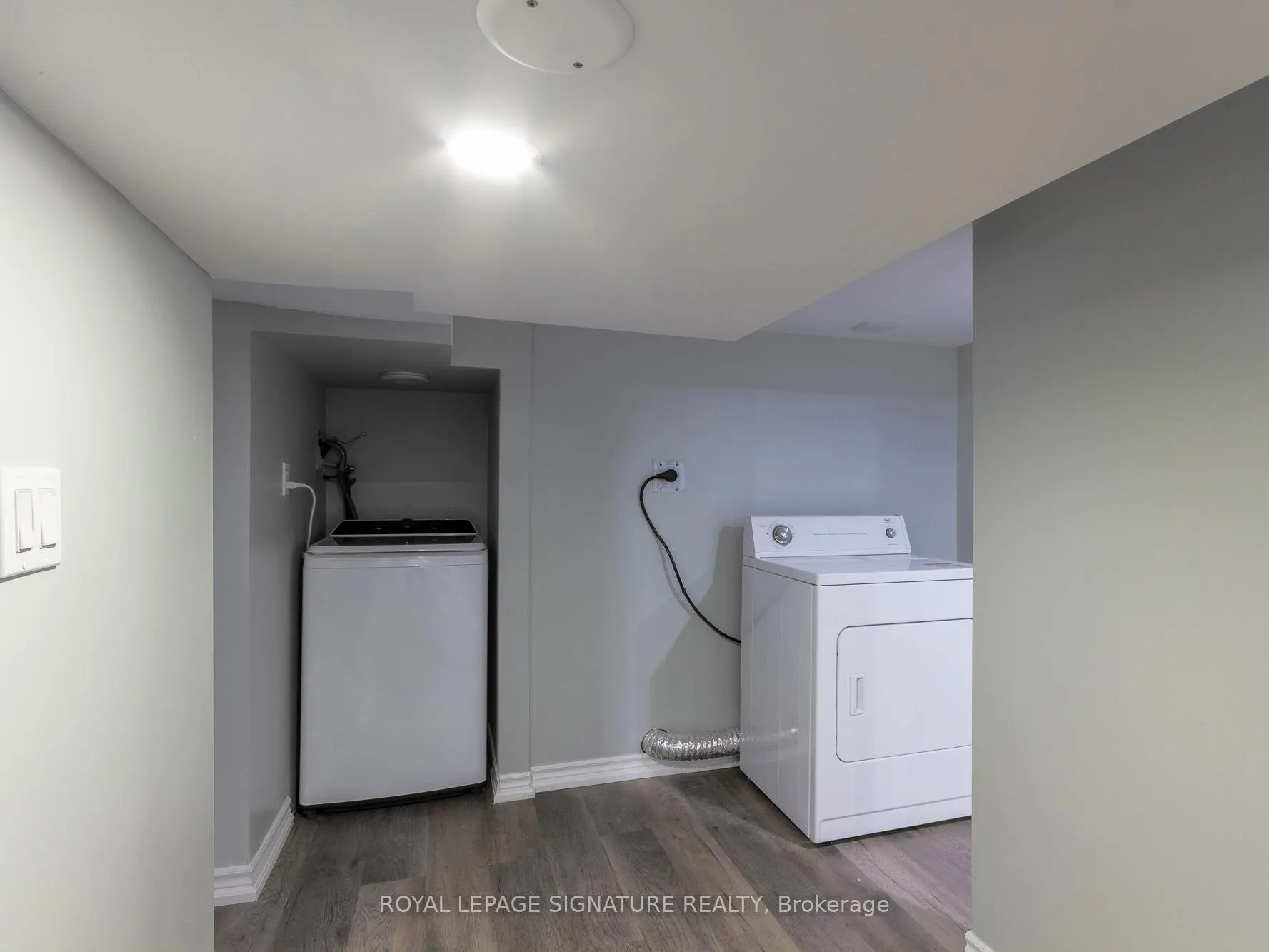 Photo 38 of 66 Niagara Road, Kitchener — HOMEH
