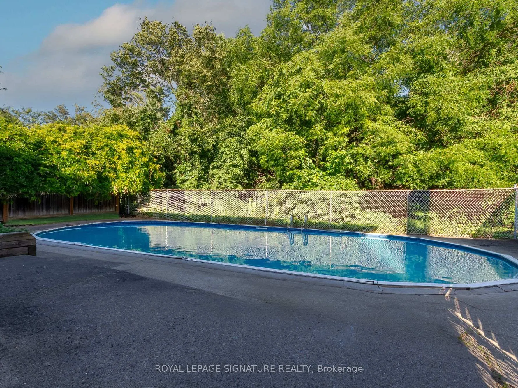 Photo 40 of 66 Niagara Road, Kitchener — HOMEH