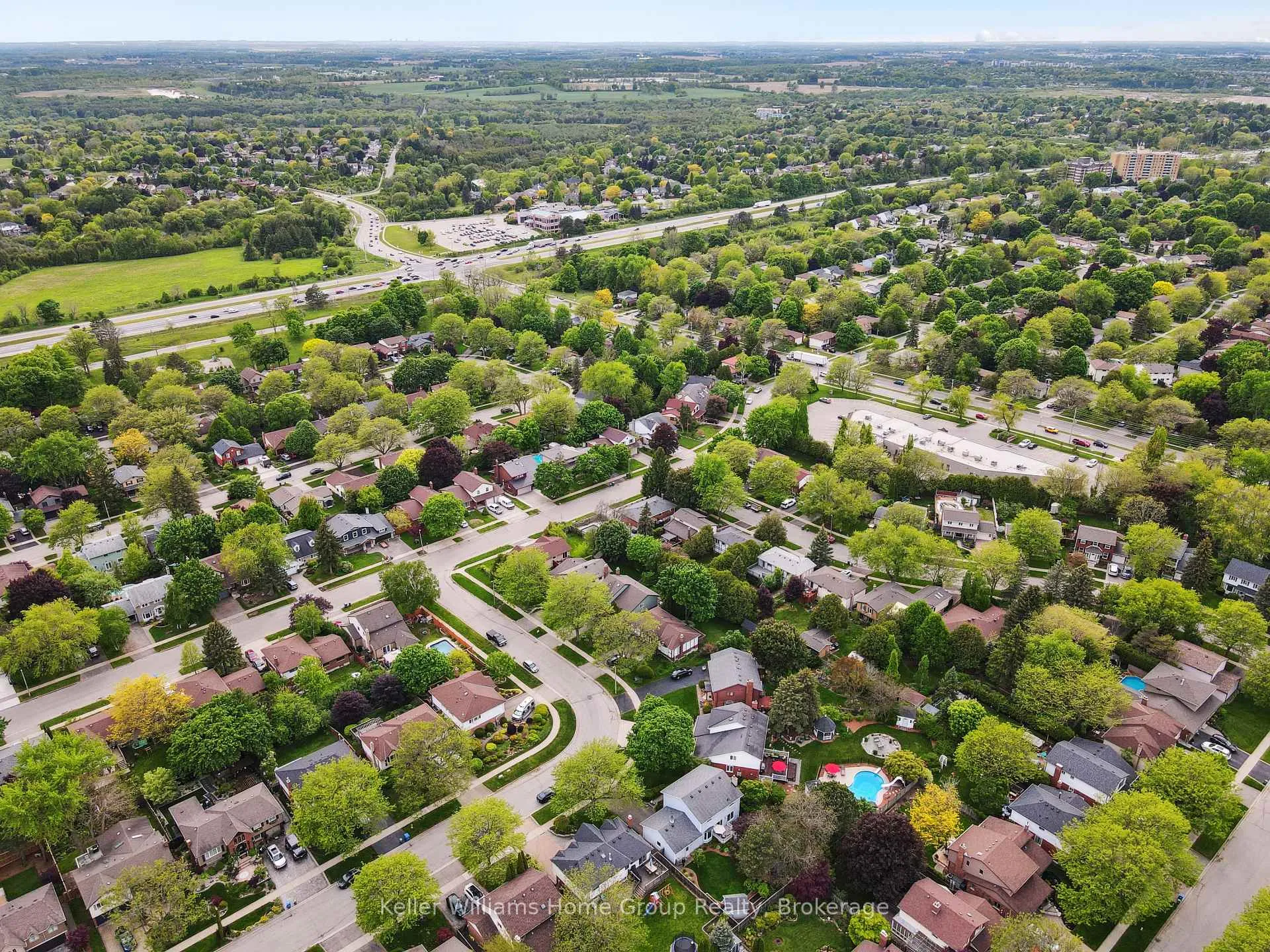 Photo 50 of 111 Woodborough Road, Guelph, Kortright West — HOMEH