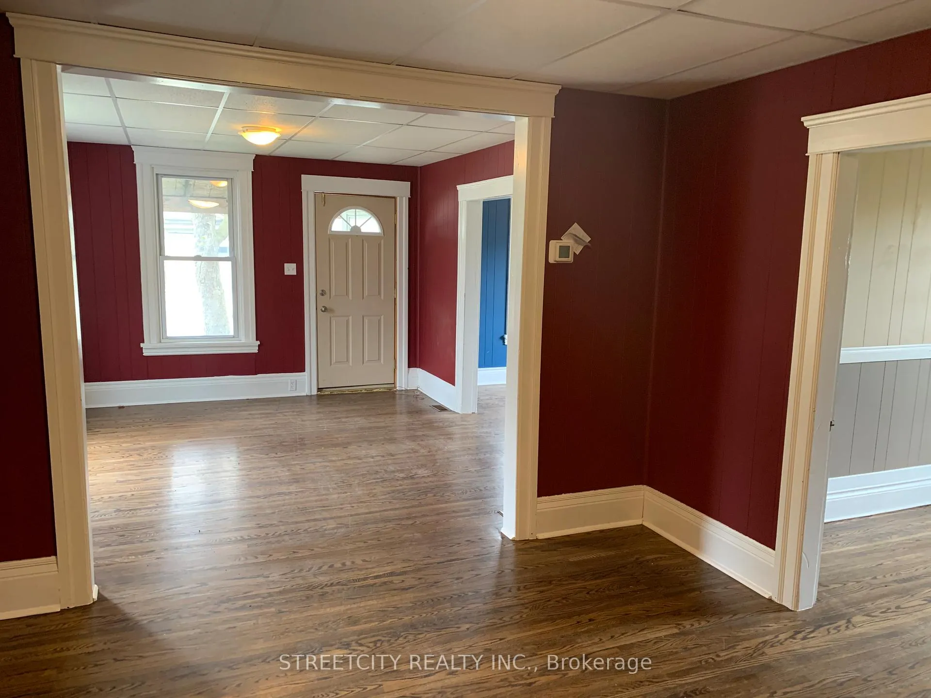 Photo 3 of 263 King Street N, Southwest Middlesex, Glencoe — HOMEH