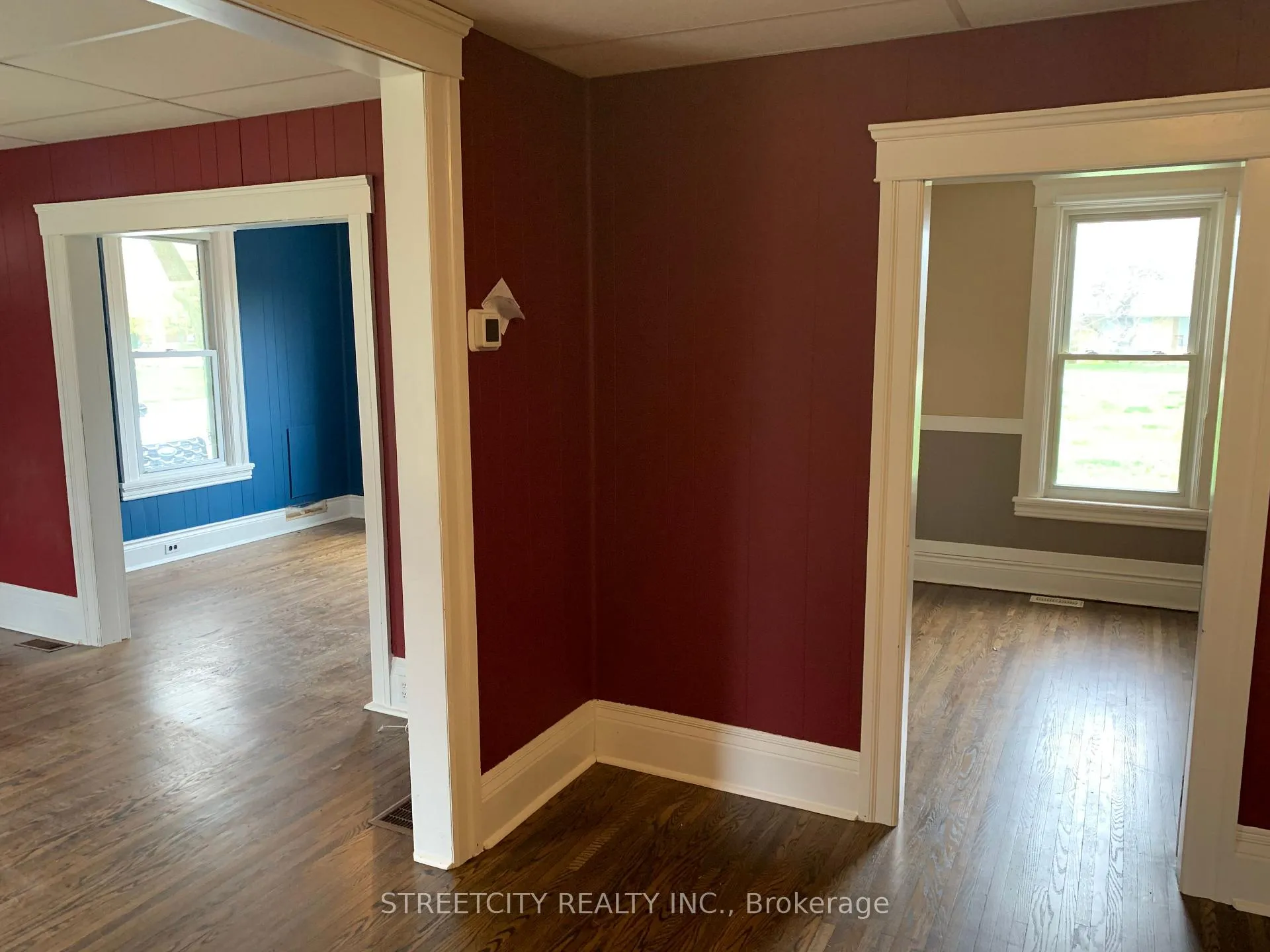 Photo 6 of 263 King Street N, Southwest Middlesex, Glencoe — HOMEH