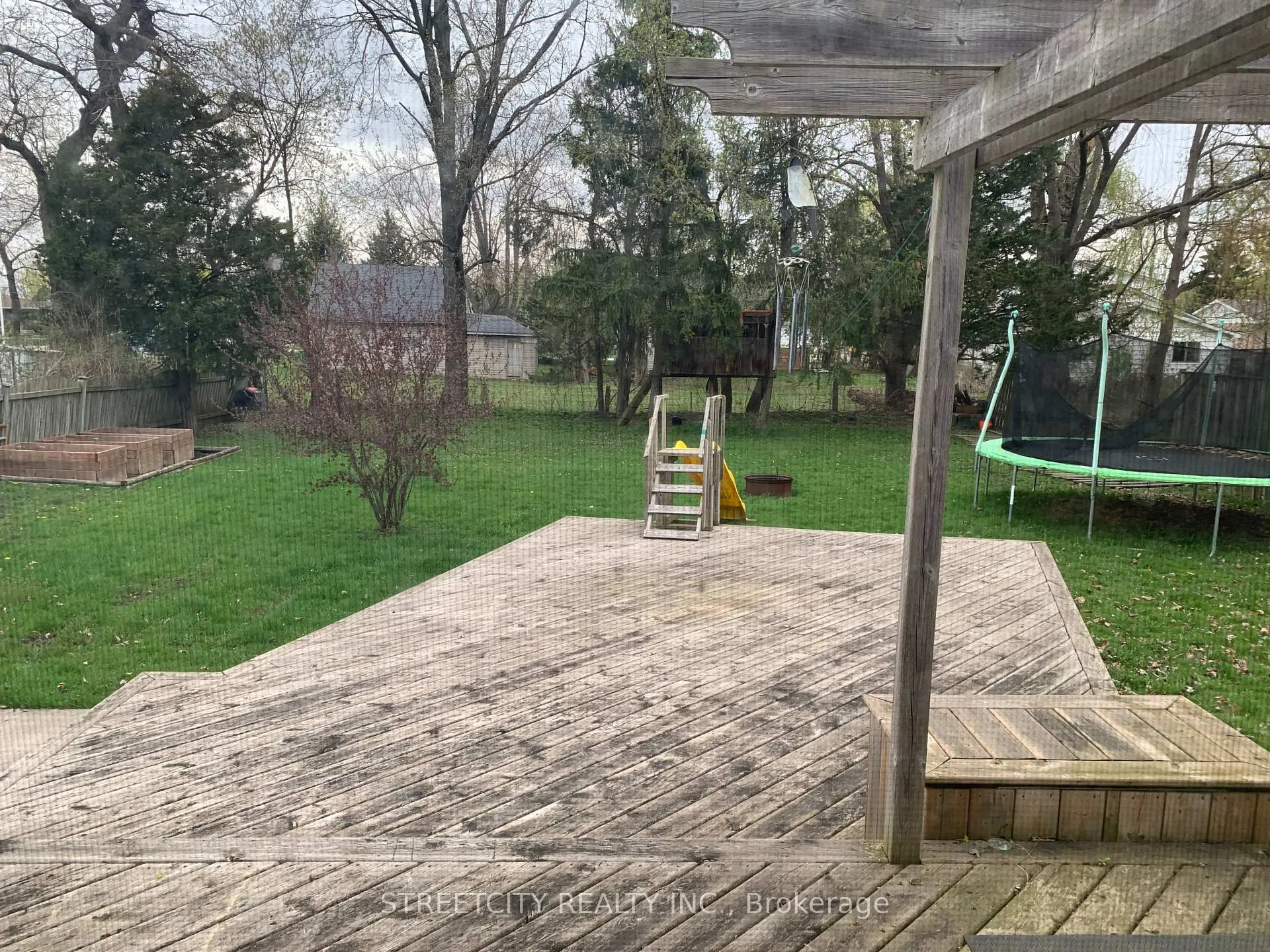 Photo 28 of 263 King Street N, Southwest Middlesex, Glencoe — HOMEH