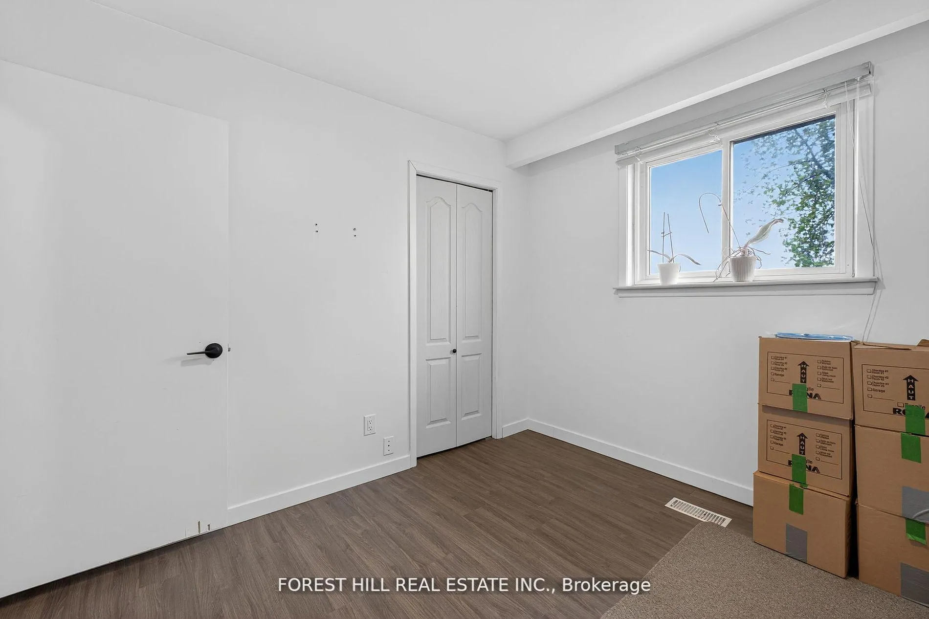 Photo 26 of 100 Andrew Park, Vaughan, West Woodbridge — HOMEH