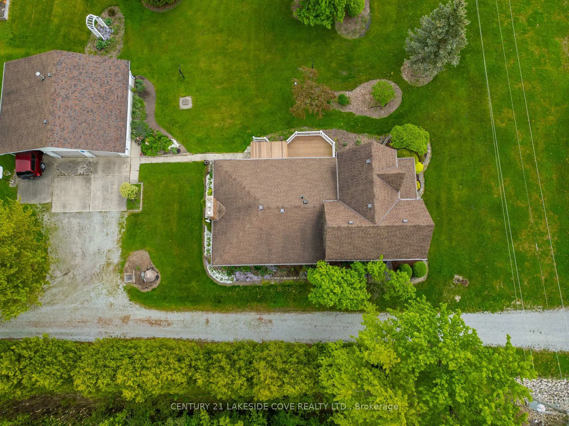 Photo 7 of 268 Courtright Line, St. Clair — HOMEH