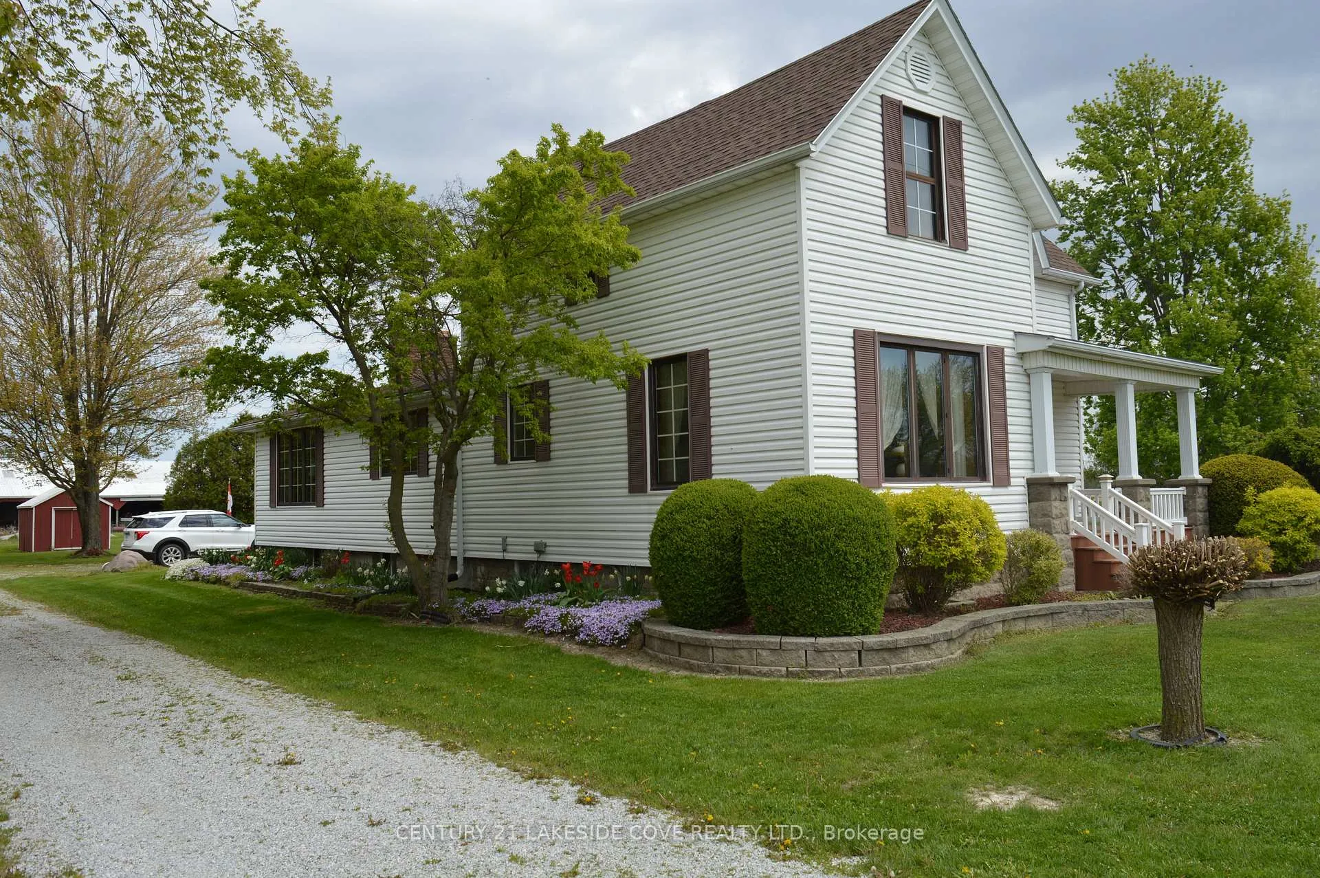 Photo 18 of 268 Courtright Line, St. Clair — HOMEH