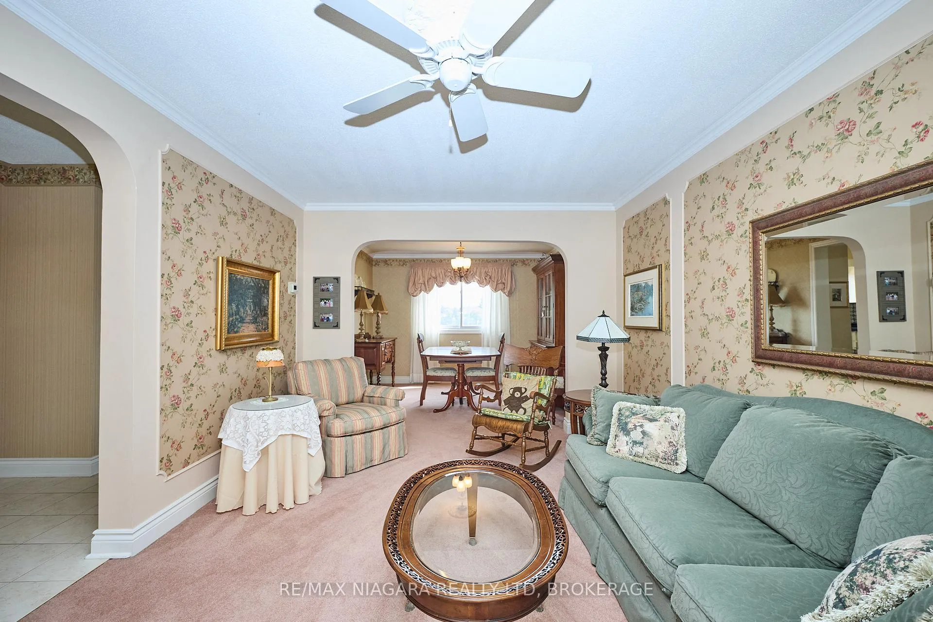 Photo 10 of 12 Lampman Crescent, Thorold, Confederation Heights — HOMEH