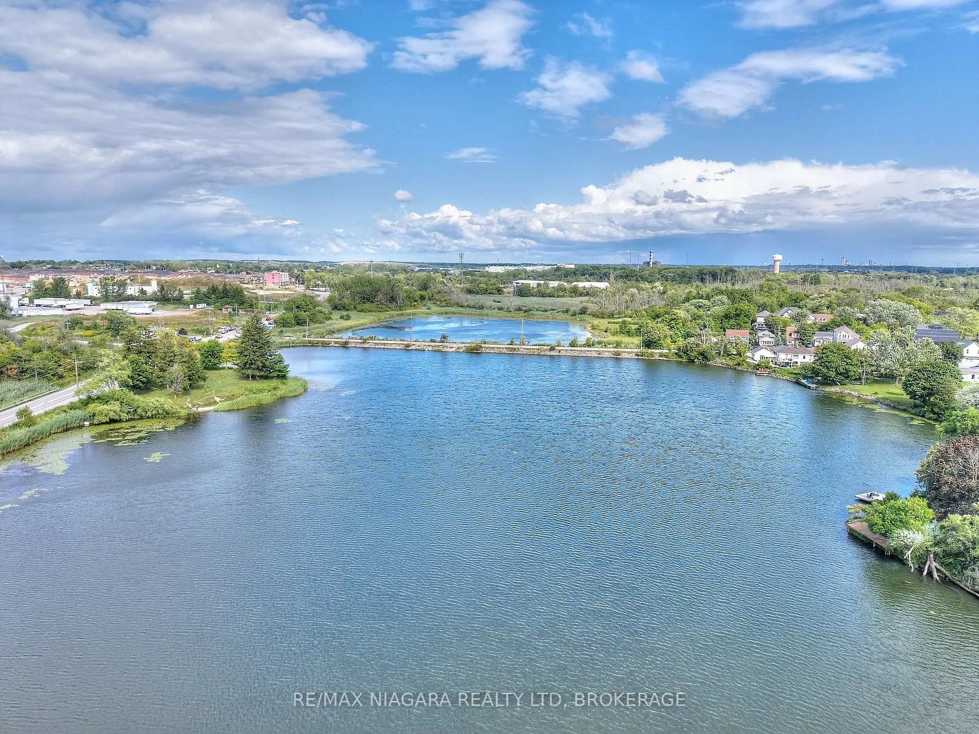 Photo 26 of 12 Lampman Crescent, Thorold, Confederation Heights — HOMEH