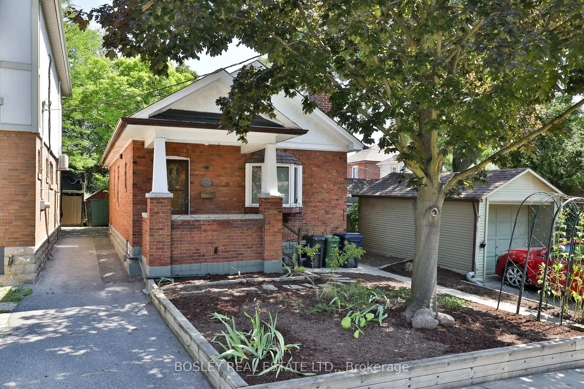 Photo 1 of 15 Whitewood Road, Toronto, Mount Pleasant East — HOMEH