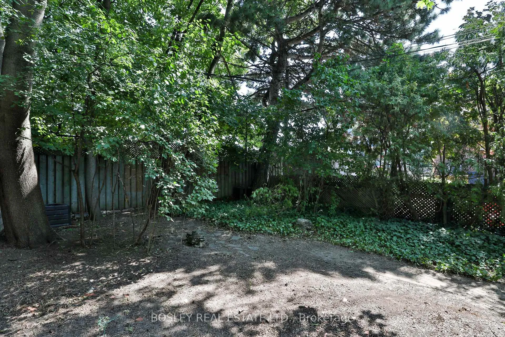 Photo 16 of 15 Whitewood Road, Toronto, Mount Pleasant East — HOMEH