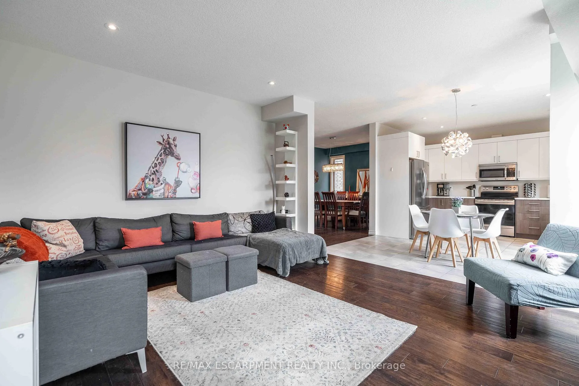 Photo 12 of 27 Purnell Drive, Hamilton, Gilbert — HOMEH