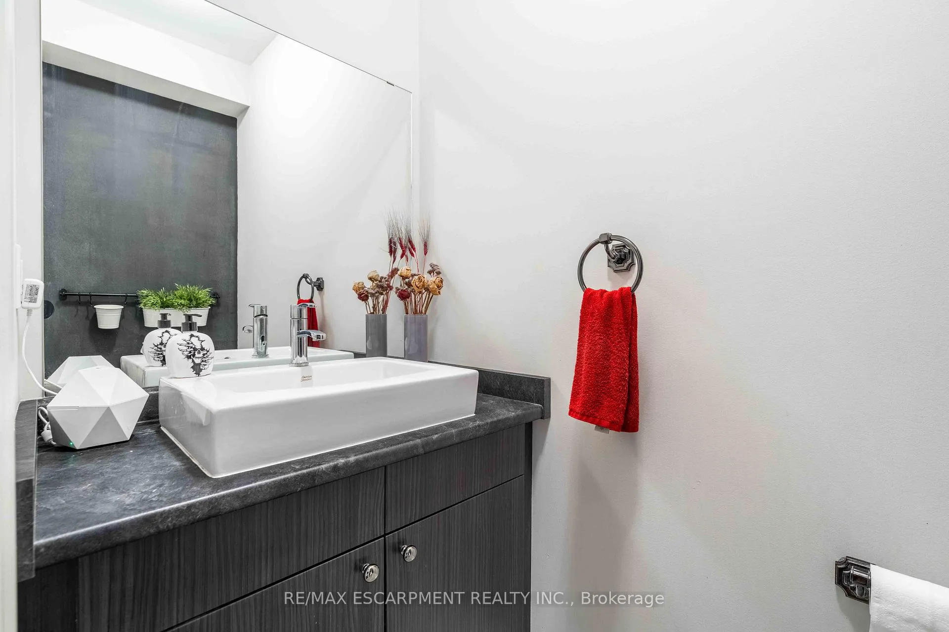 Photo 14 of 27 Purnell Drive, Hamilton, Gilbert — HOMEH