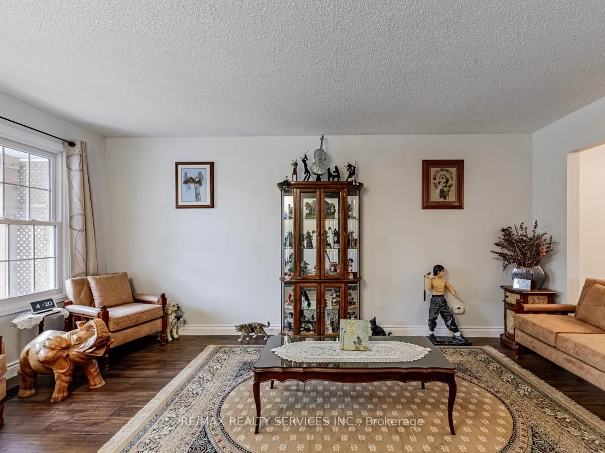 Photo 5 of 410 Sunset Boulevard, Clarington, Newcastle — HOMEH