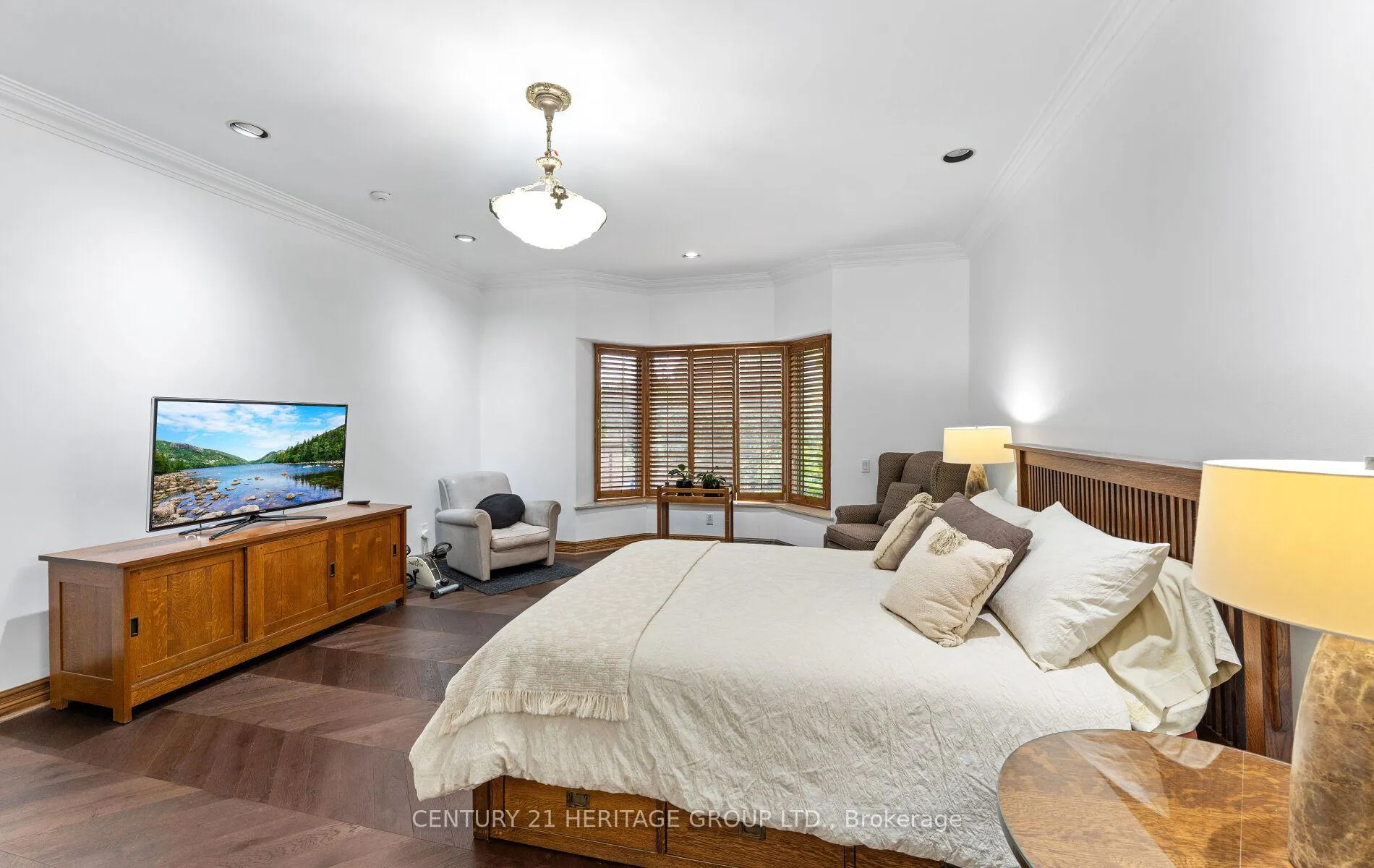 Photo 20 of 150 Collard Drive, King, King City — HOMEH