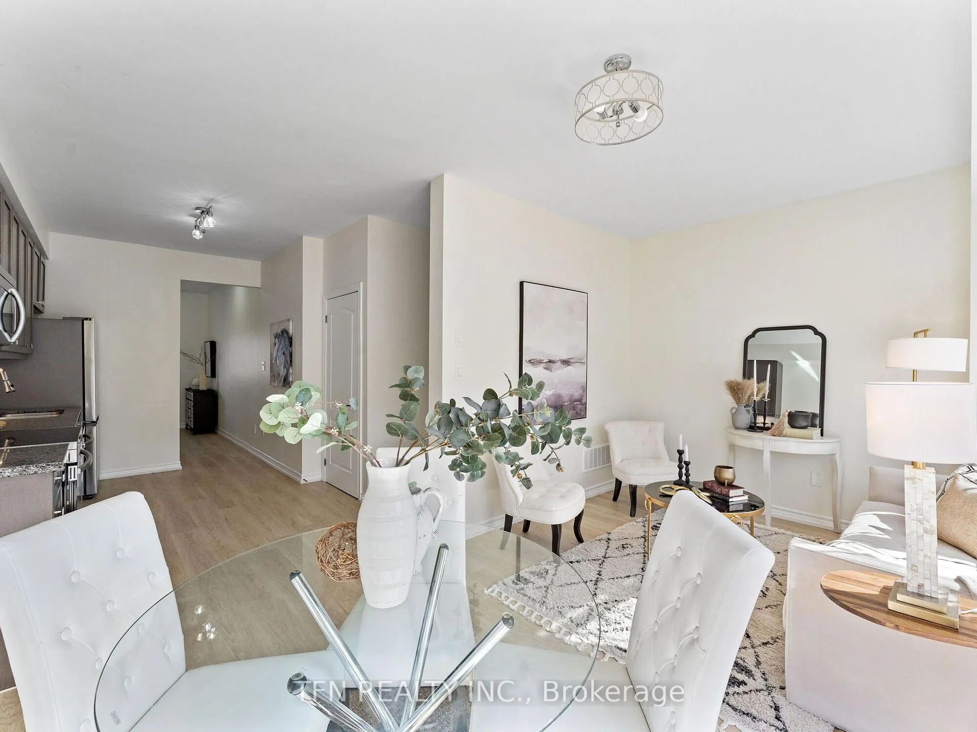 Photo 8 of 9 Cygnus Crescent, Barrie, Ardagh — HOMEH