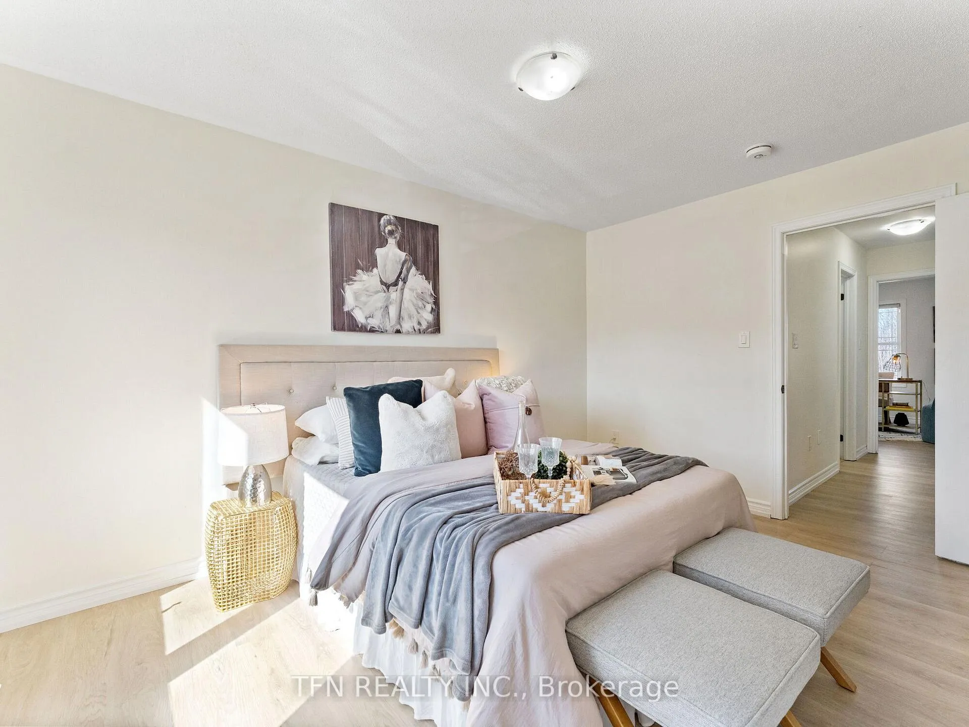 Photo 16 of 9 Cygnus Crescent, Barrie, Ardagh — HOMEH