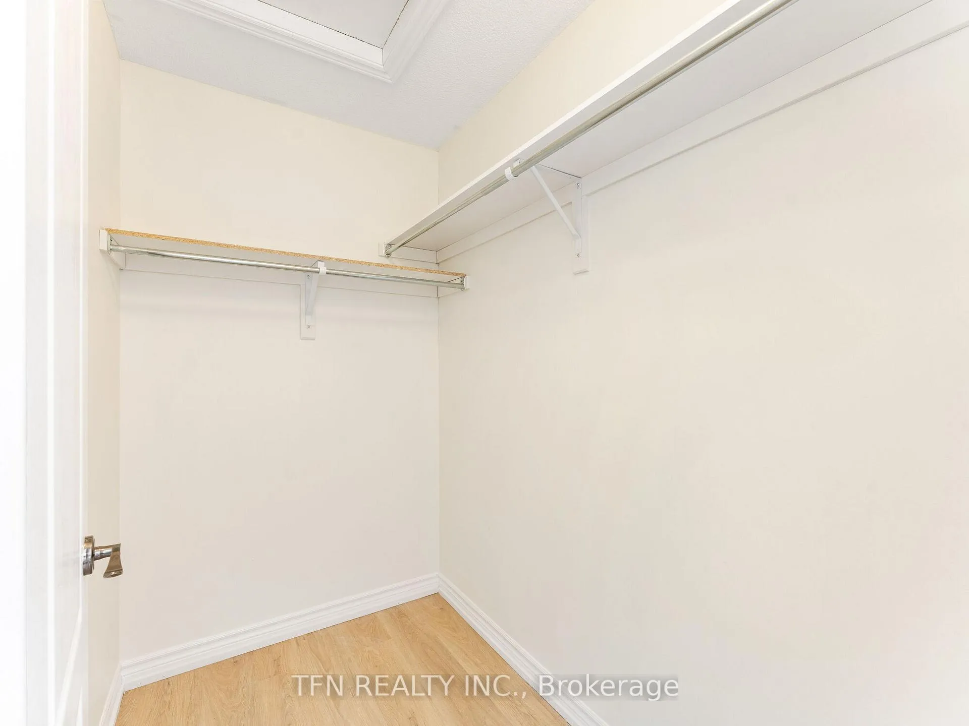 Photo 19 of 9 Cygnus Crescent, Barrie, Ardagh — HOMEH