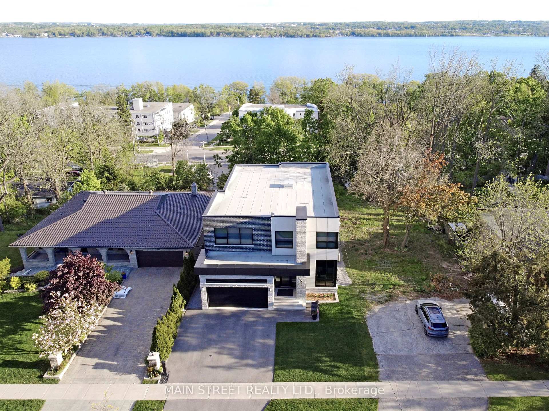 Photo 3 of 391 Codrington Street, Barrie, Codrington — HOMEH