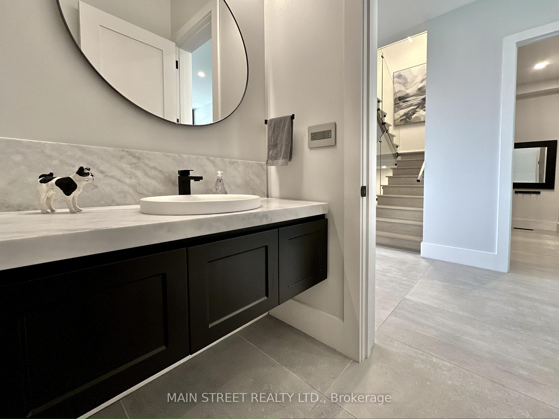Photo 7 of 391 Codrington Street, Barrie, Codrington — HOMEH