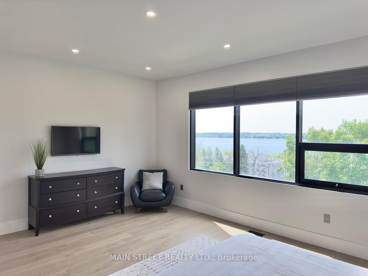 Photo 37 of 391 Codrington Street, Barrie, Codrington — HOMEH