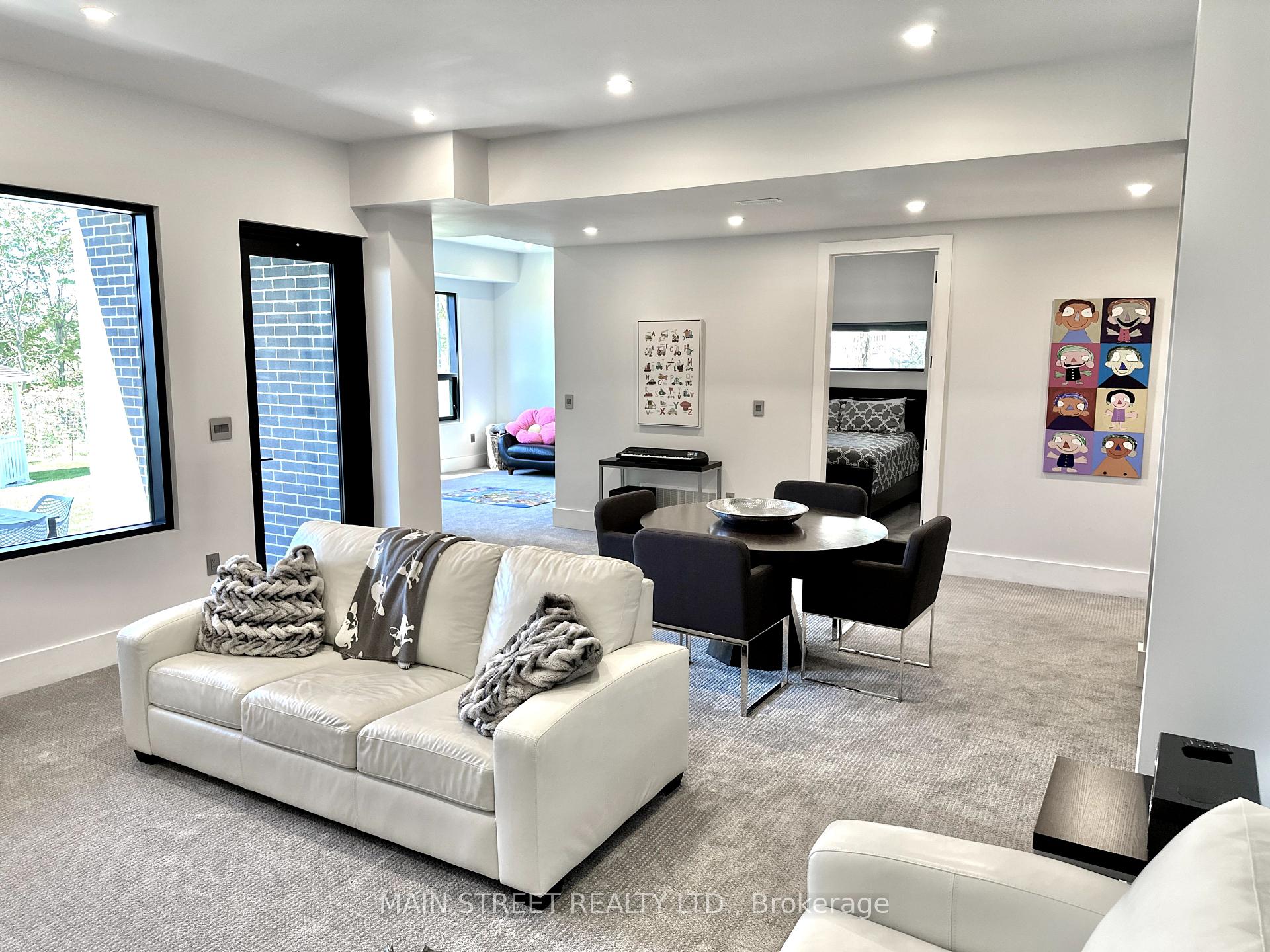 Photo 44 of 391 Codrington Street, Barrie, Codrington — HOMEH