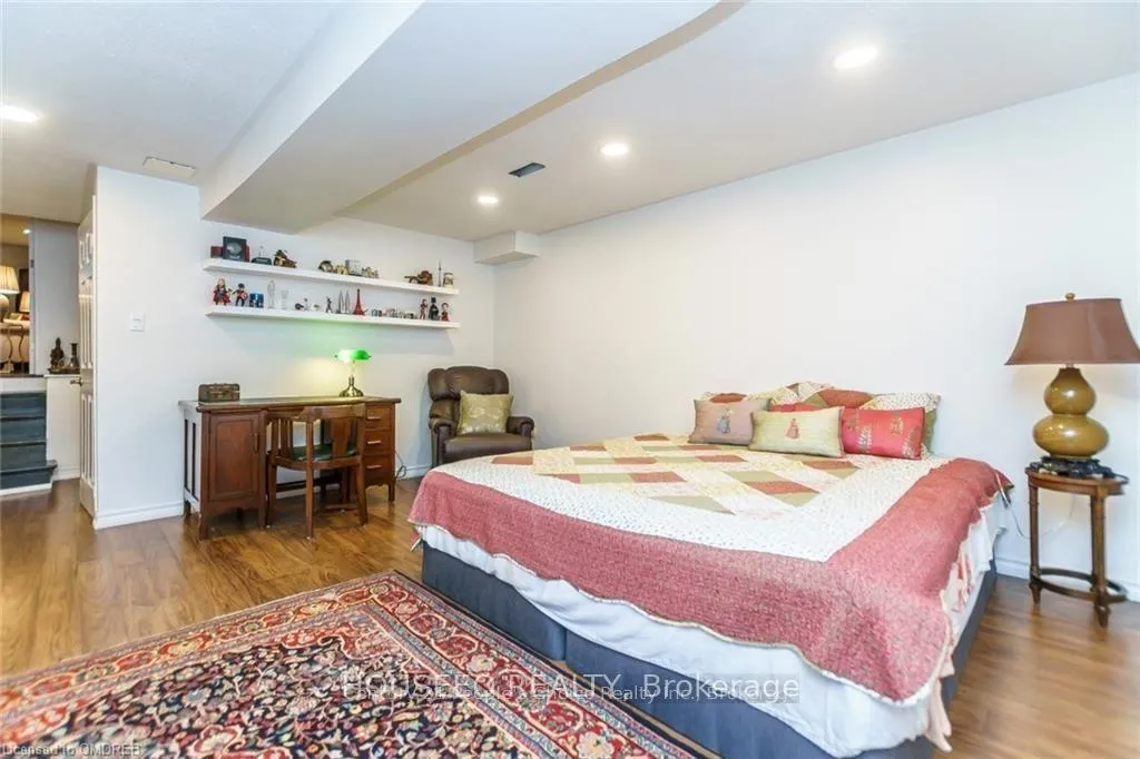Photo 22 of 2487 Wyatt Street, Oakville, West — HOMEH