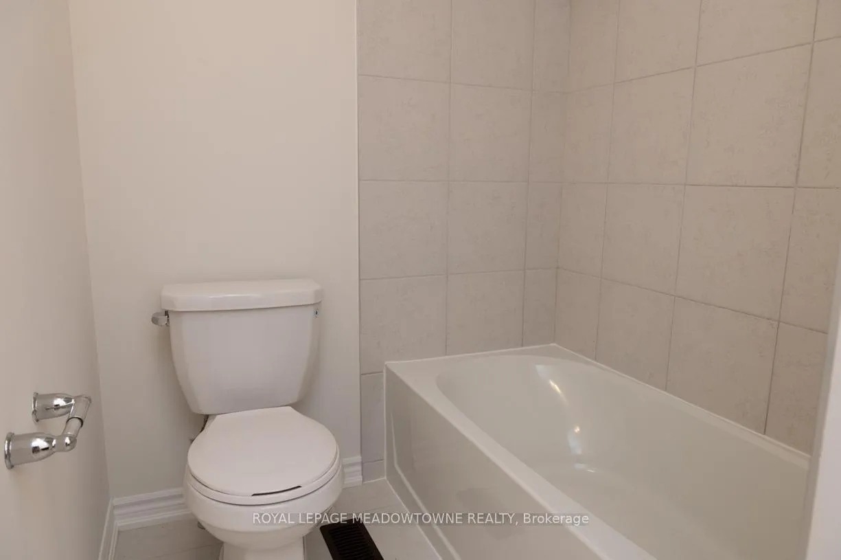 Photo 25 of 97 Flagg Avenue, Brant, Paris — HOMEH