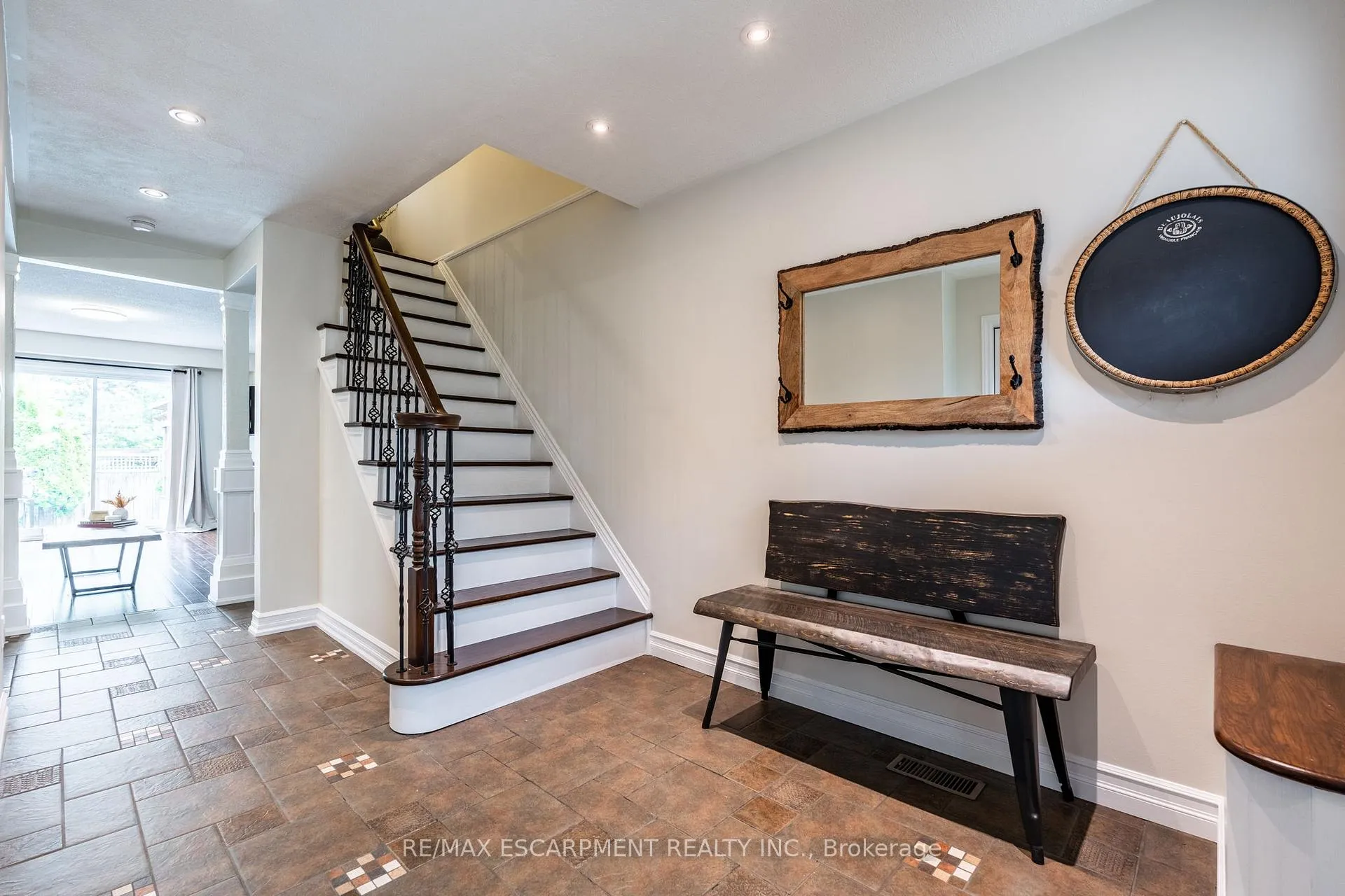Photo 17 of 17 Tami Crescent, Grimsby, Grimsby West — HOMEH