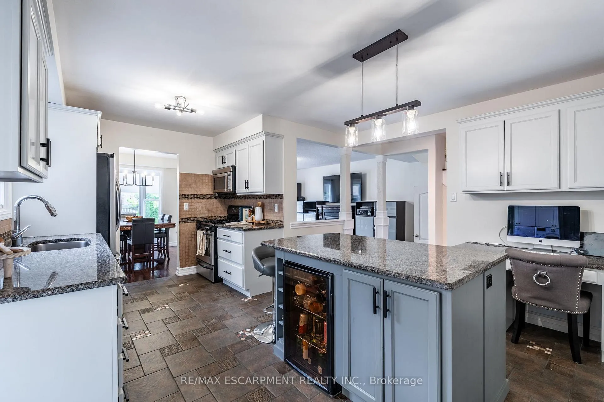 Photo 27 of 17 Tami Crescent, Grimsby, Grimsby West — HOMEH