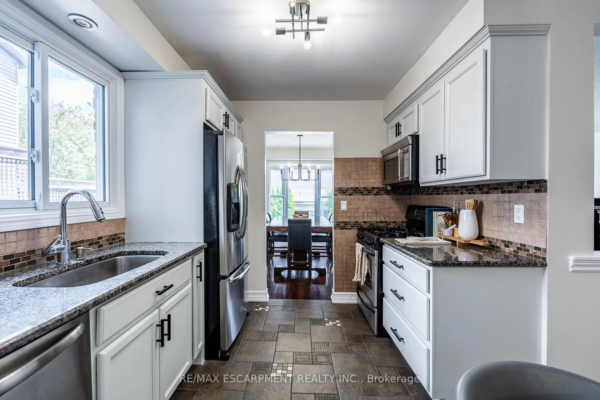Photo 28 of 17 Tami Crescent, Grimsby, Grimsby West — HOMEH