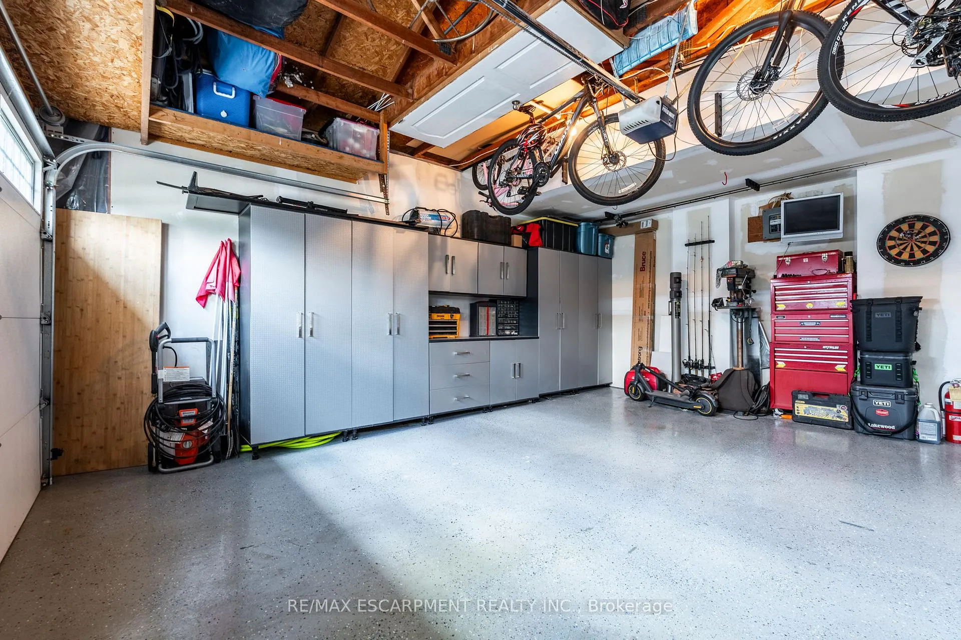 Photo 50 of 17 Tami Crescent, Grimsby, Grimsby West — HOMEH