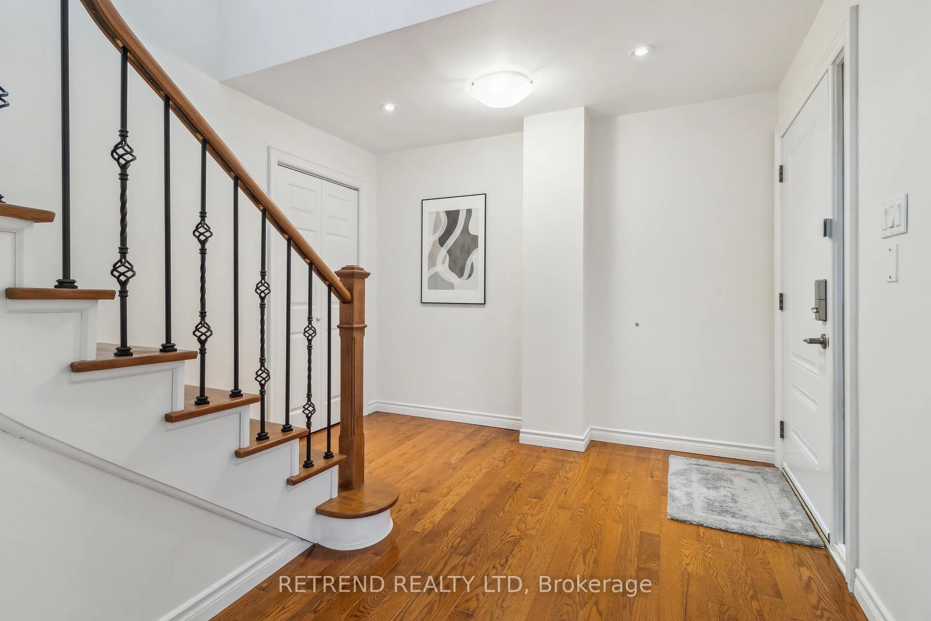 Photo 5 of 72 Holm Crescent, Markham, Aileen-Willowbrook — HOMEH